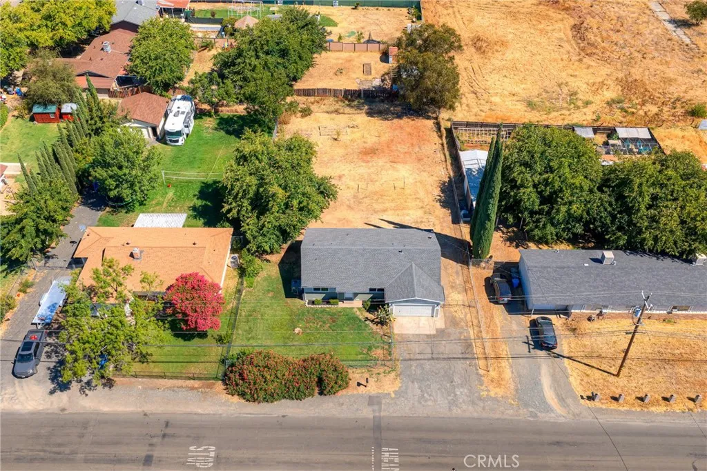 main property photo 42