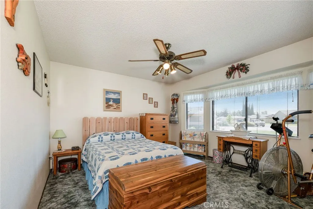 main property photo 15