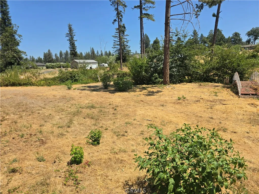 main property photo 28
