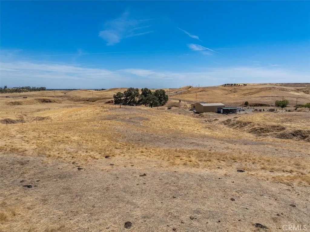 main property photo 47