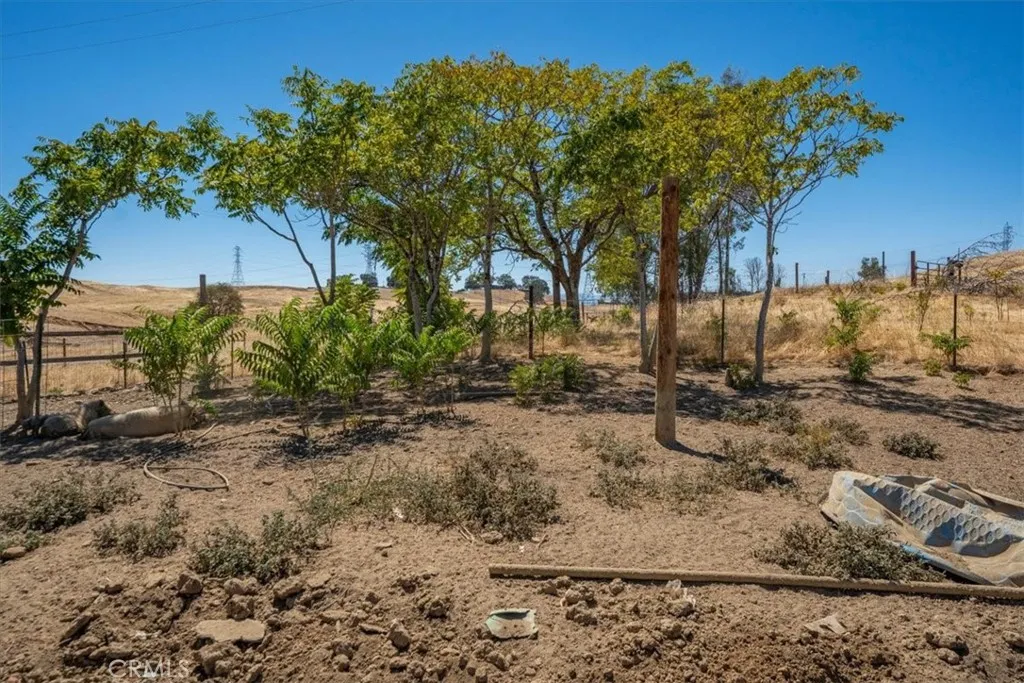 main property photo 60