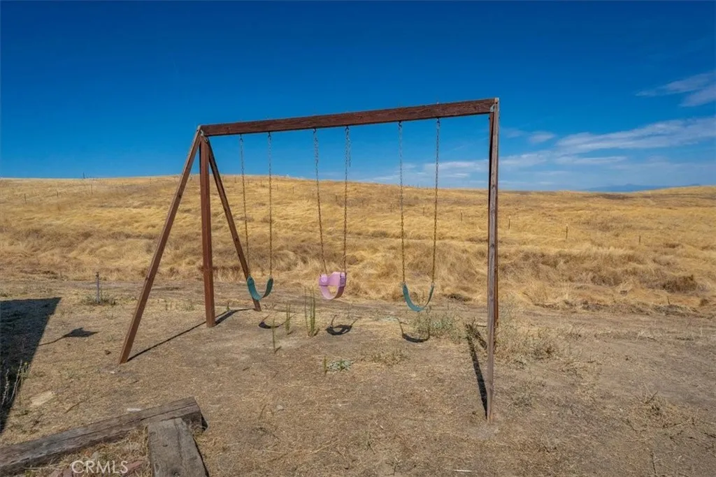 main property photo 73