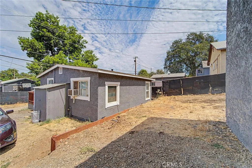 main property photo 24