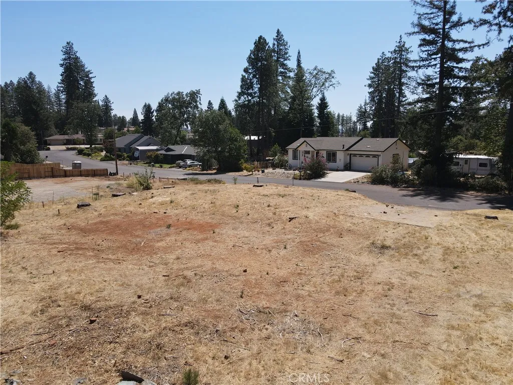 main property photo 10