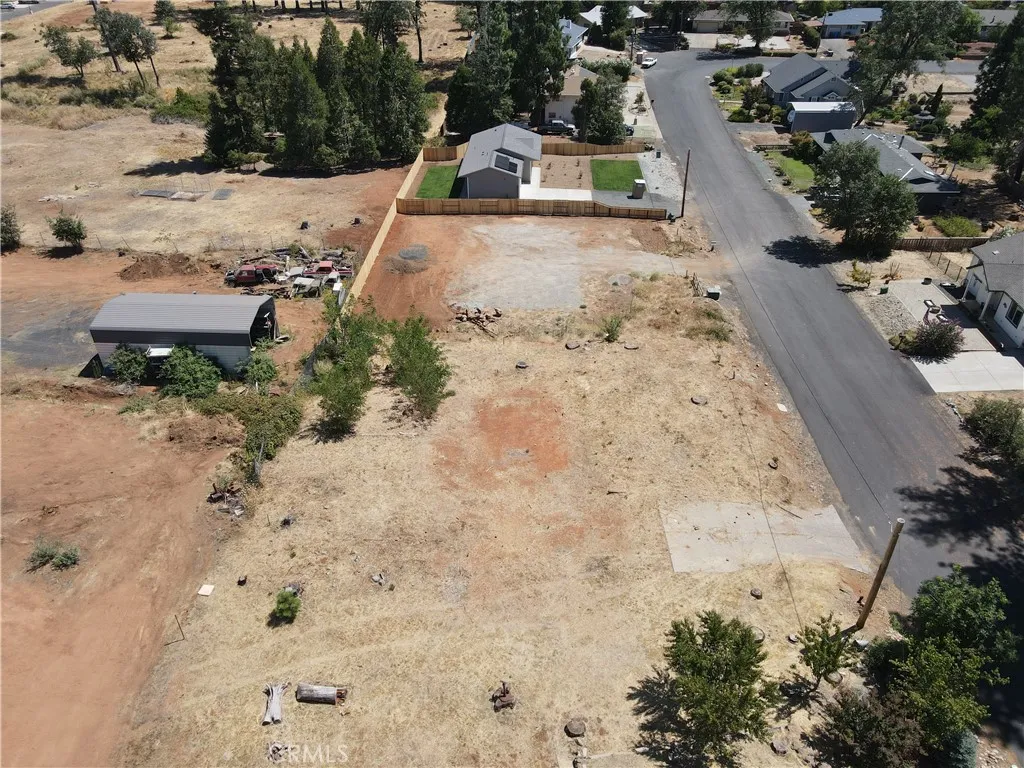 main property photo 7