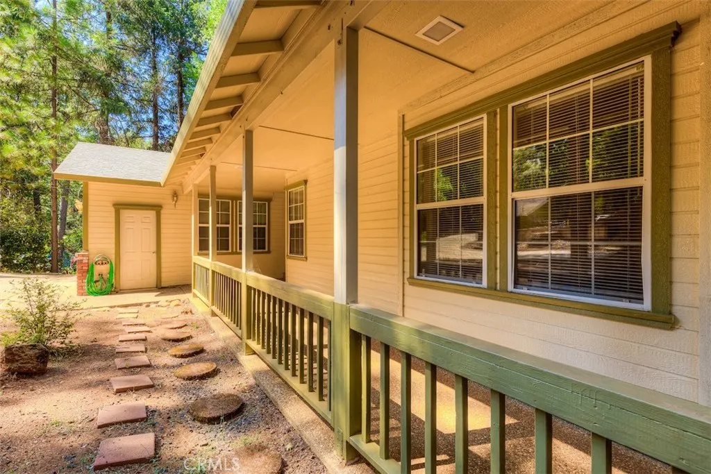 main property photo 45