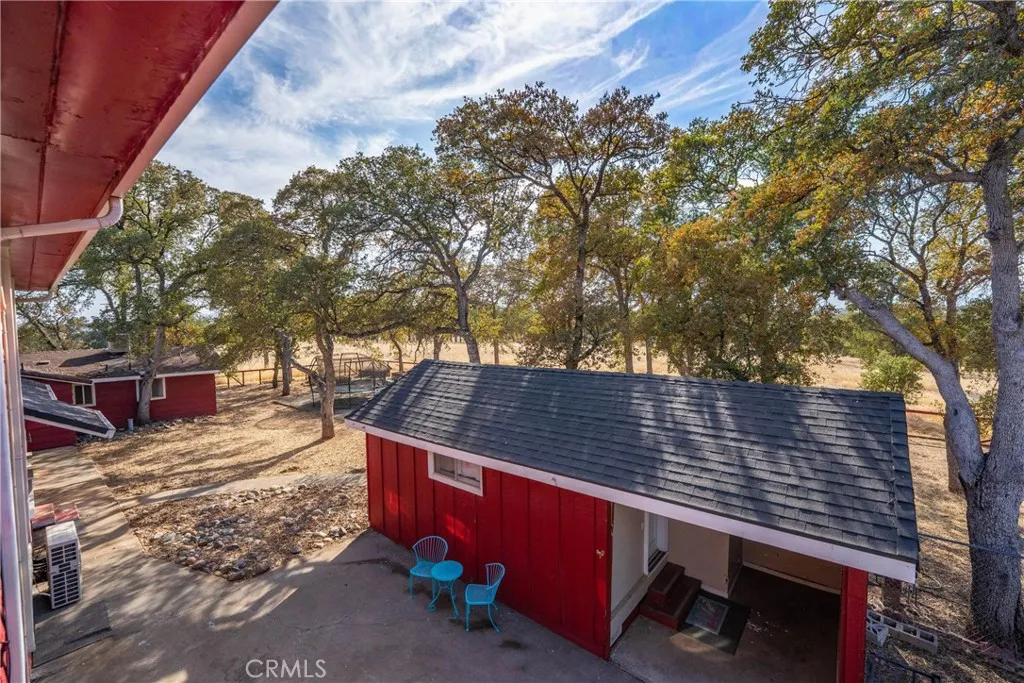main property photo 39
