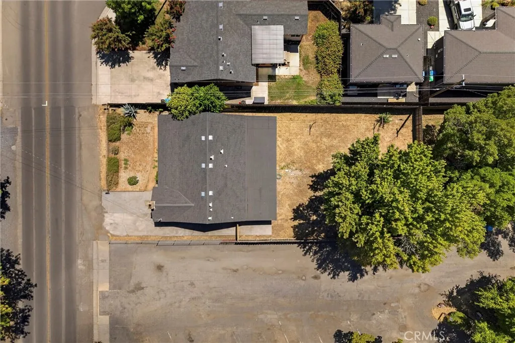 main property photo 46