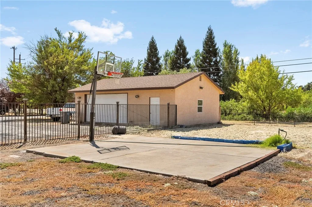 main property photo 52