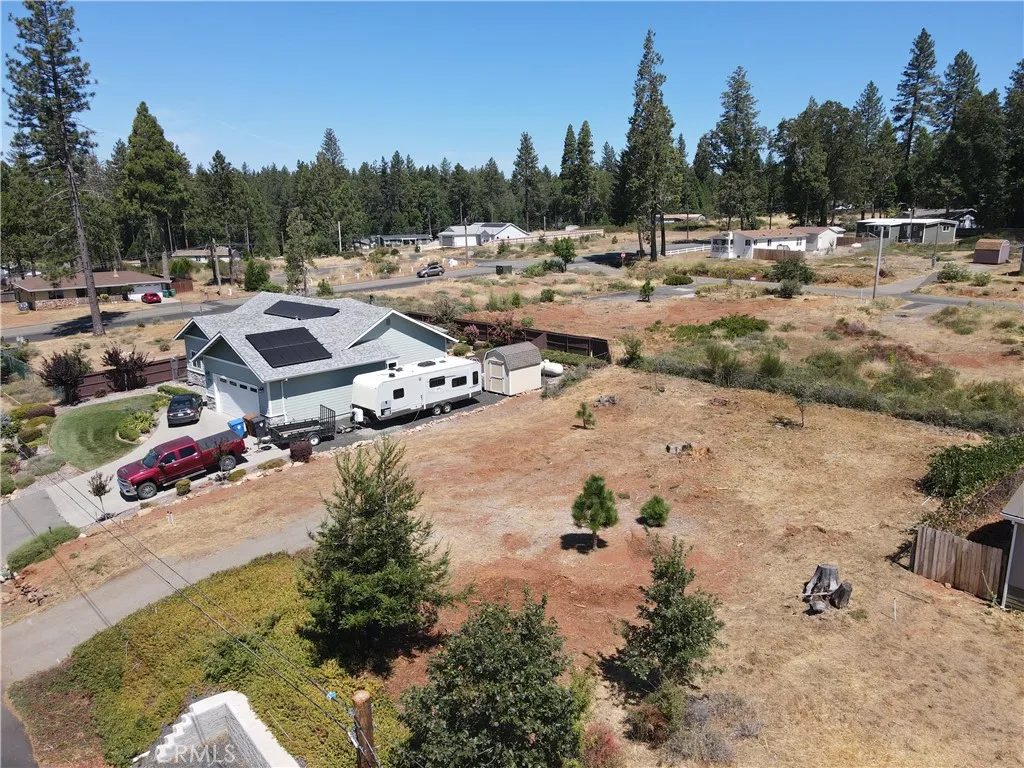 main property photo 23