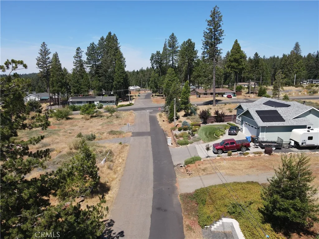 main property photo 25