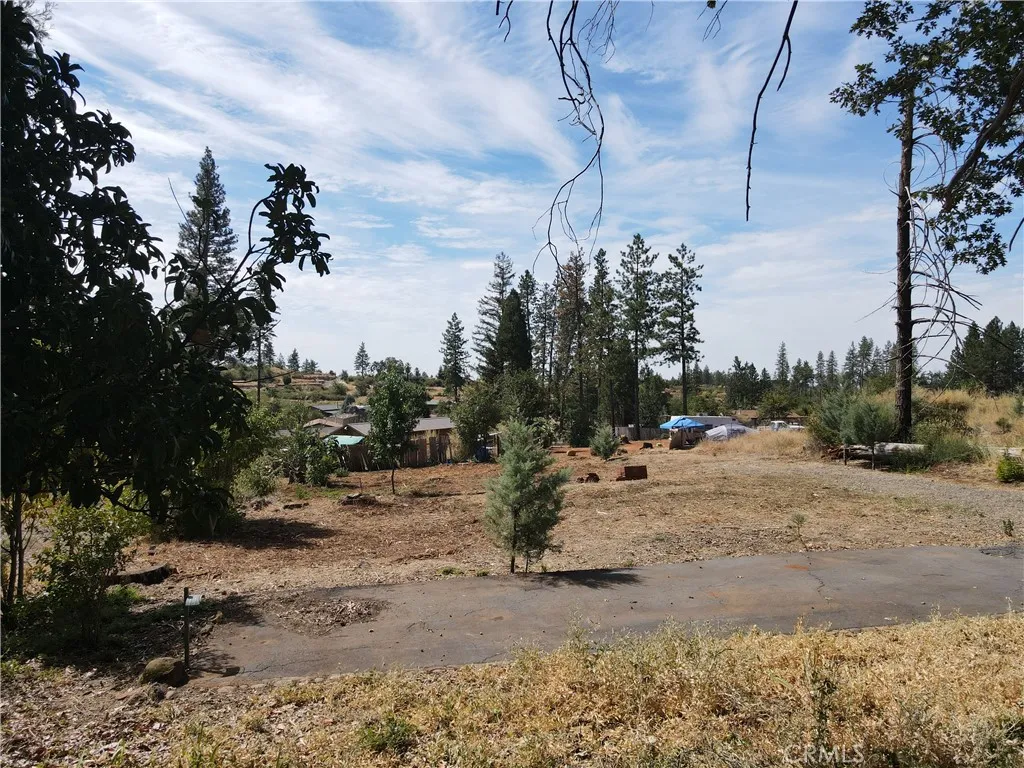 main property photo 13