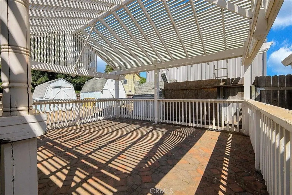 main property photo 19