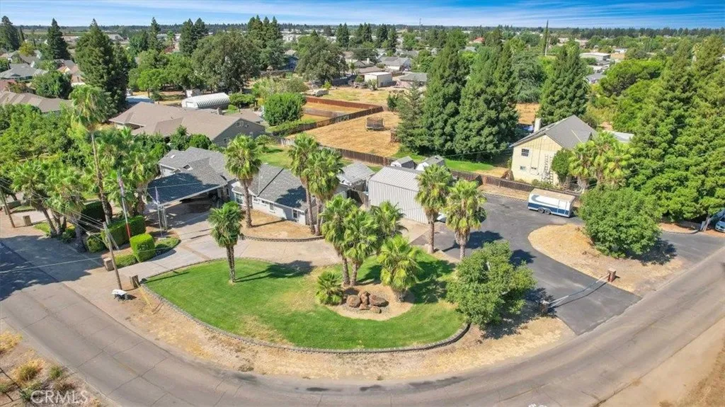 main property photo 26