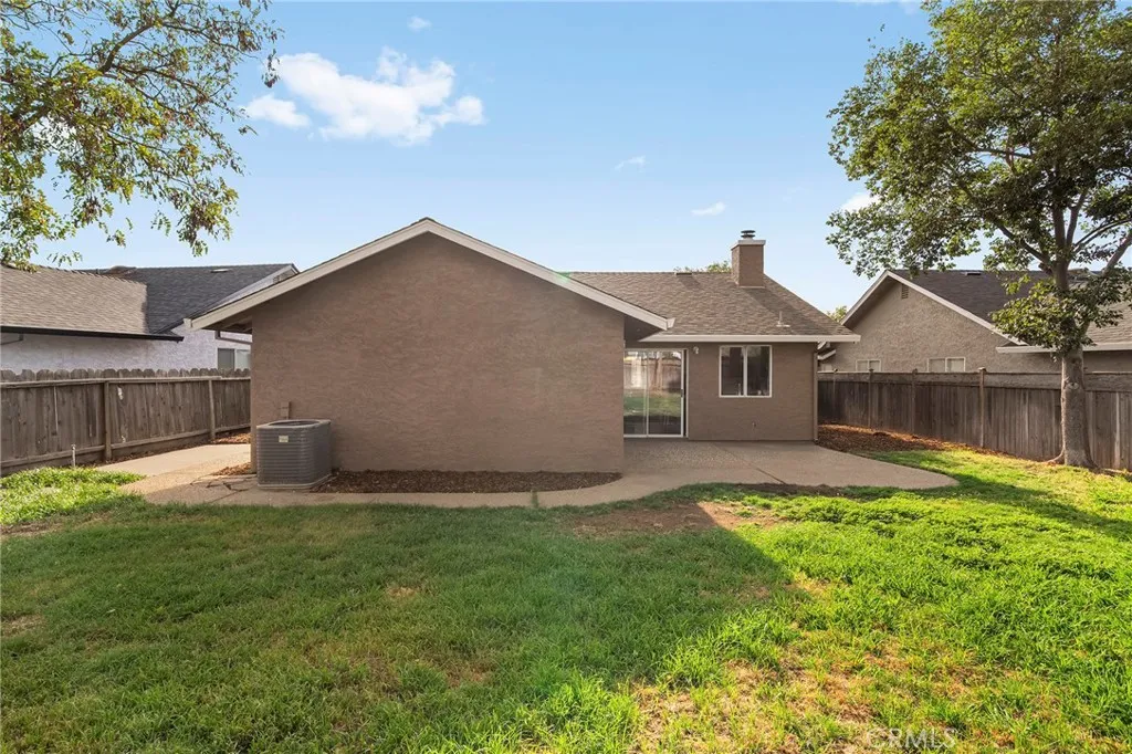 main property photo 32