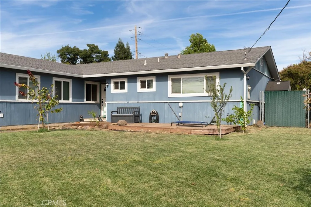main property photo 5