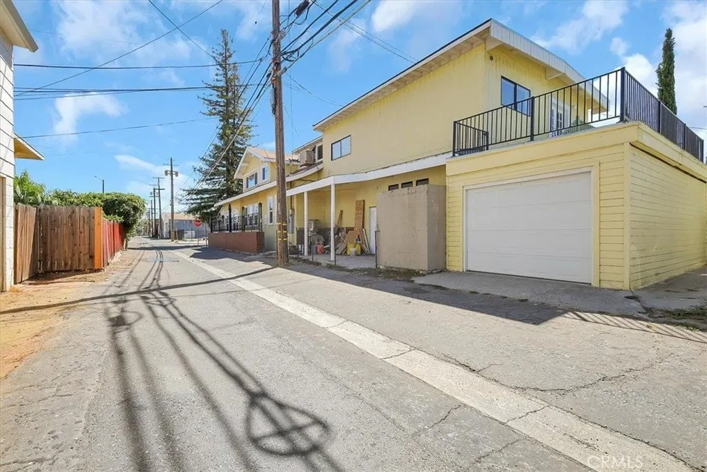 main property photo 27