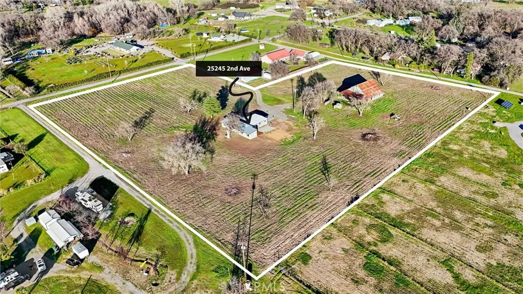 main property photo 47