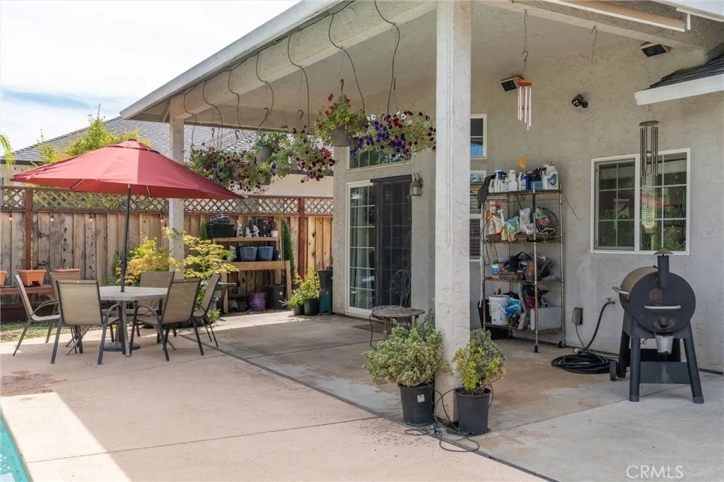 main property photo 47