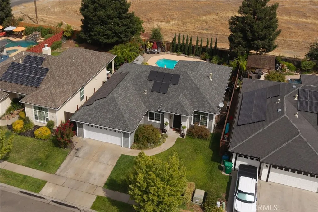 main property photo 53
