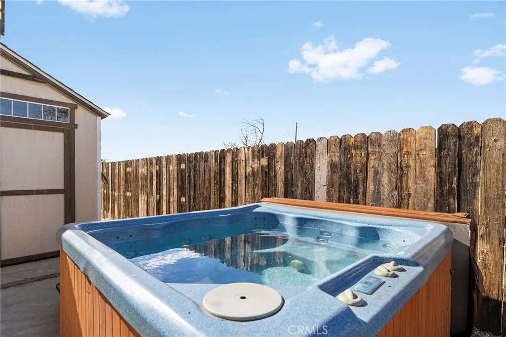main property photo 26
