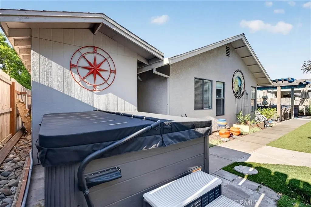 main property photo 59