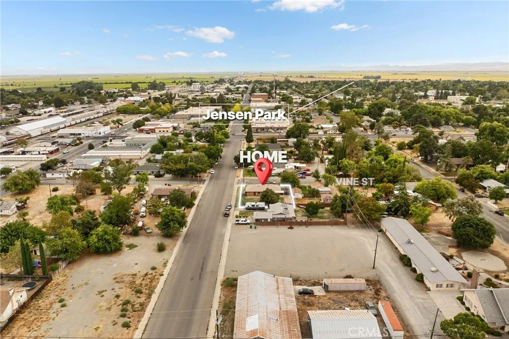 main property photo 33