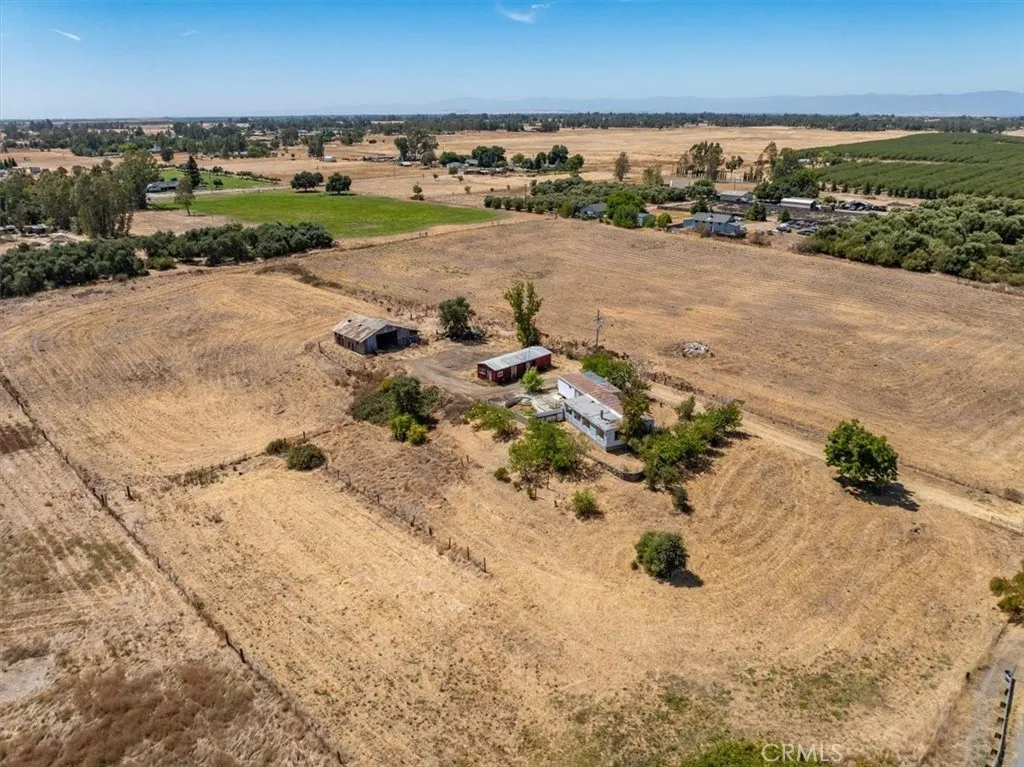 main property photo 11