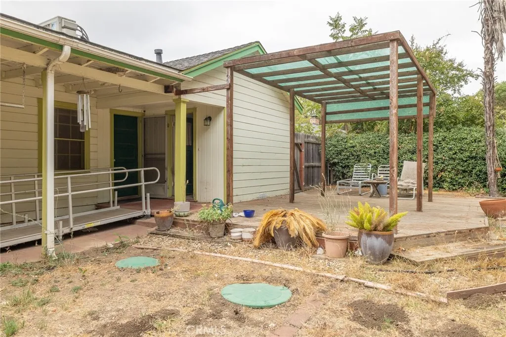 main property photo 7
