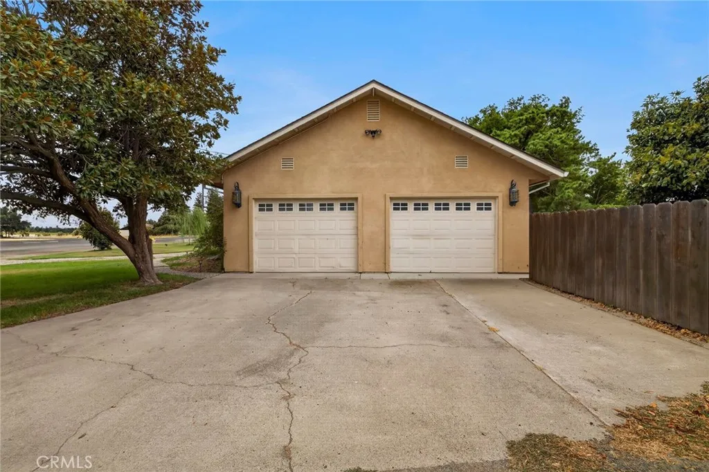 main property photo 60