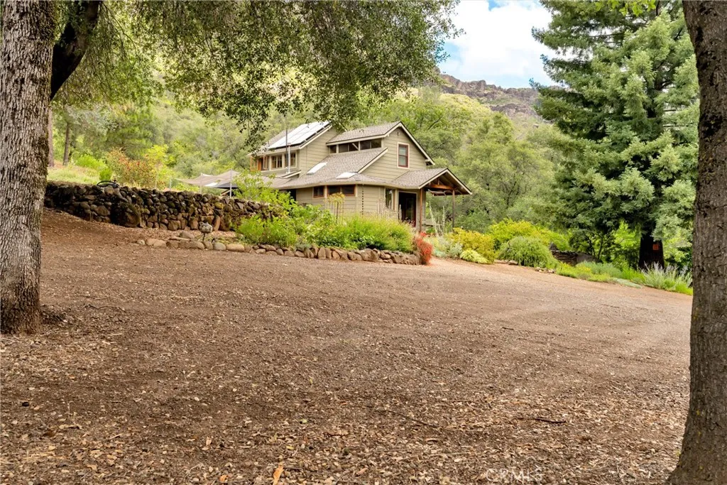 main property photo 62
