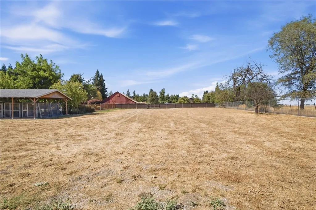 main property photo 51