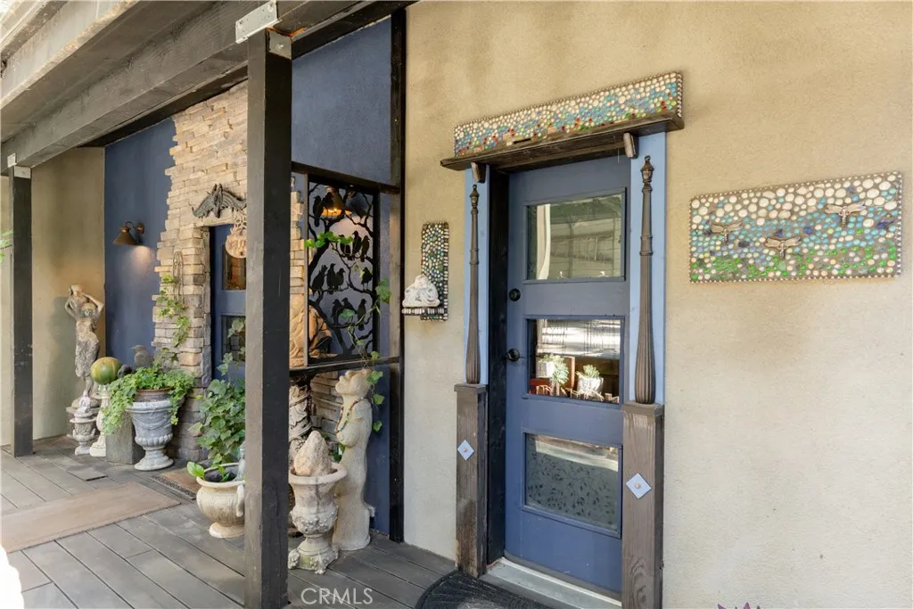main property photo 13