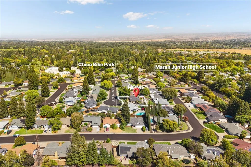 main property photo 45