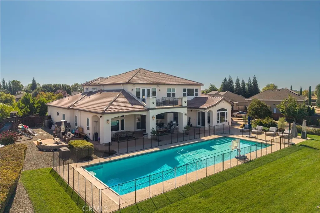 main property photo 56