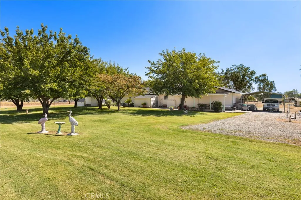 main property photo 26