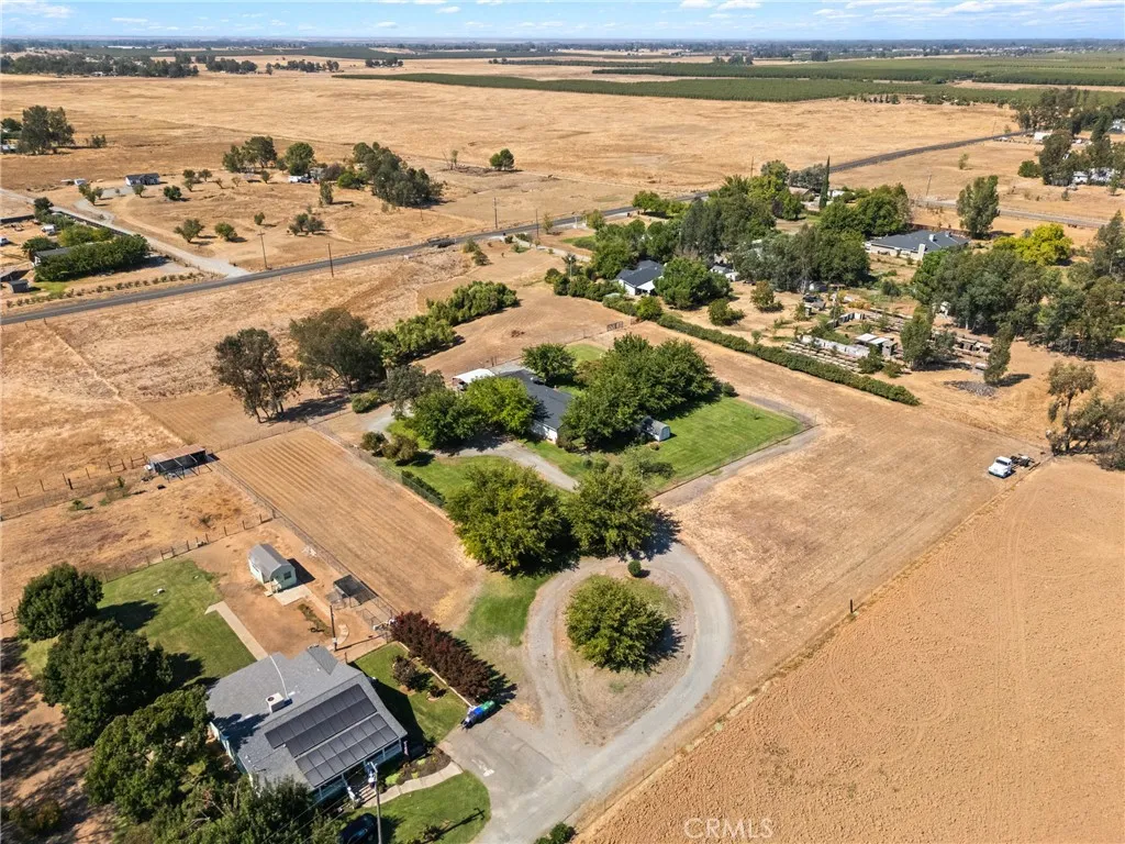 main property photo 29
