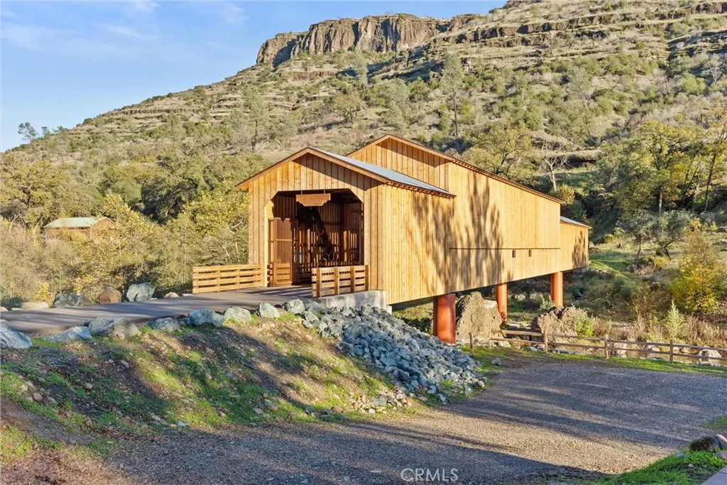 main property photo 52