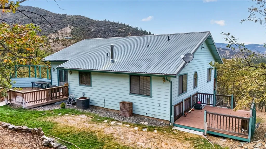 main property photo 59