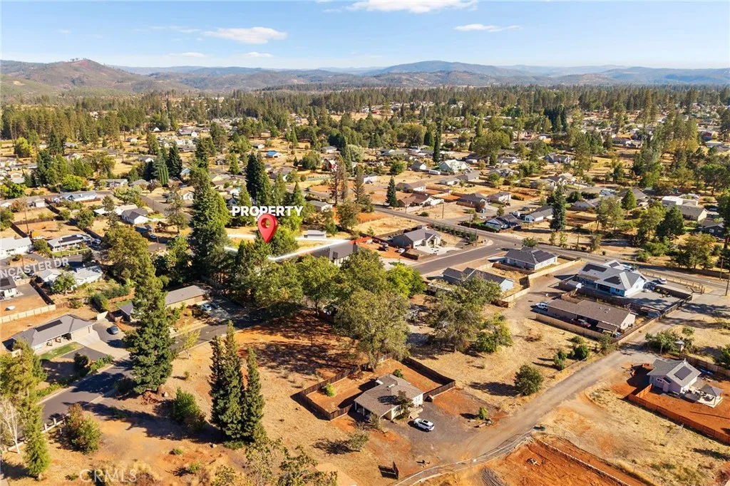 main property photo 9