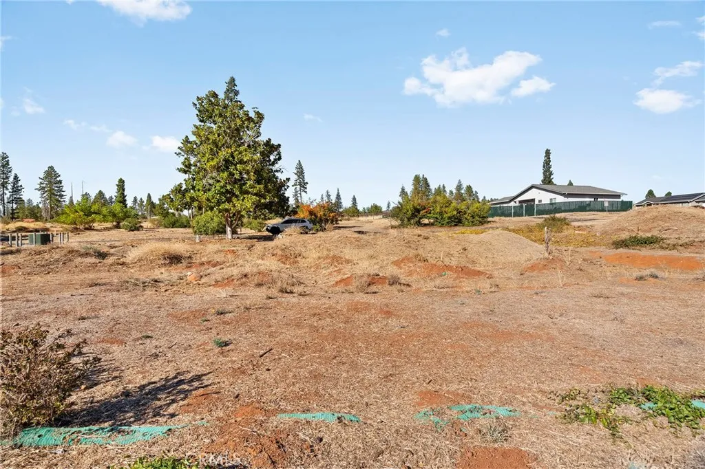 main property photo 9