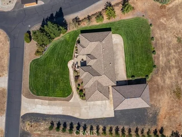 main property photo 45