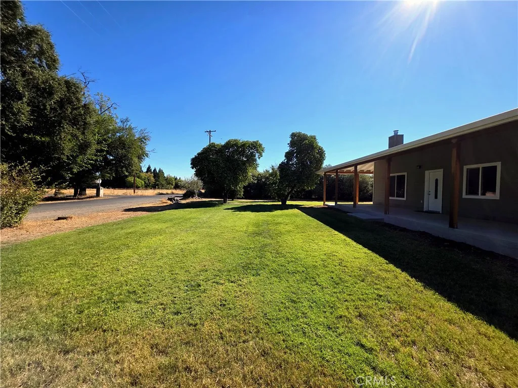 main property photo 31