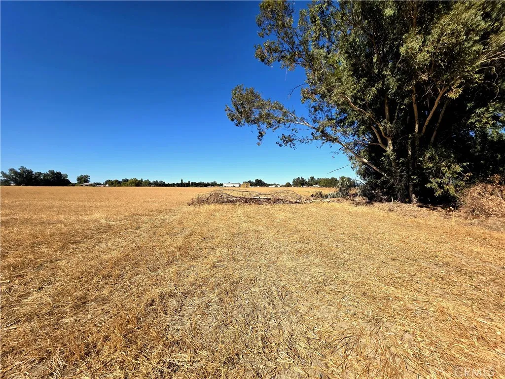 main property photo 51