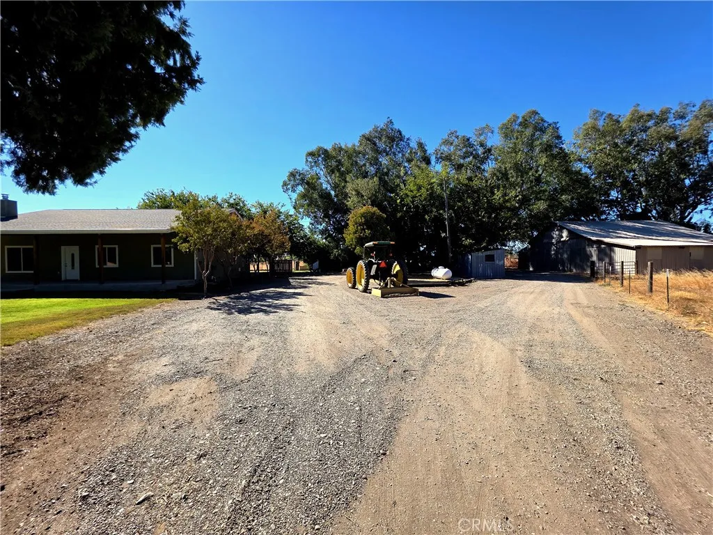 main property photo 54