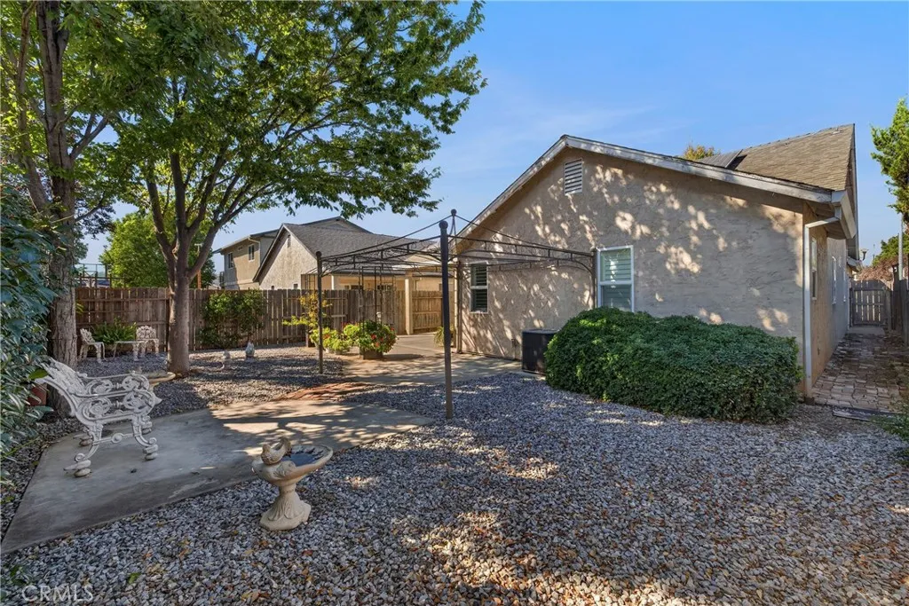 main property photo 42