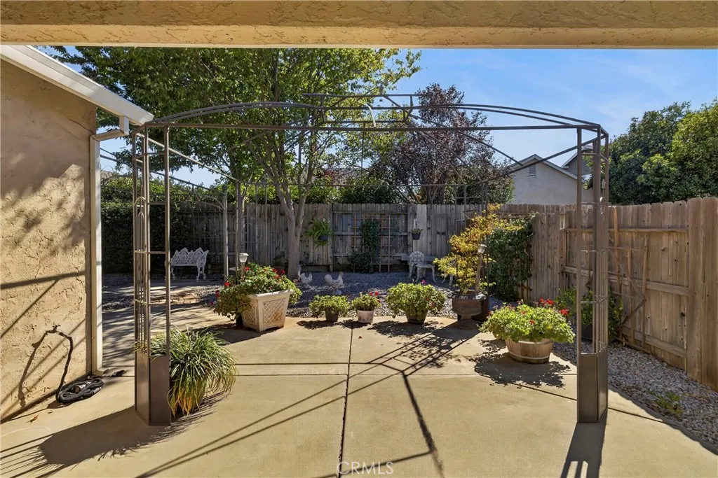 main property photo 45