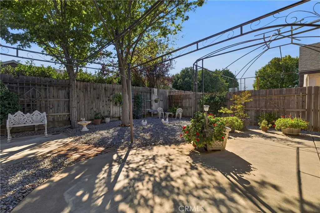main property photo 49
