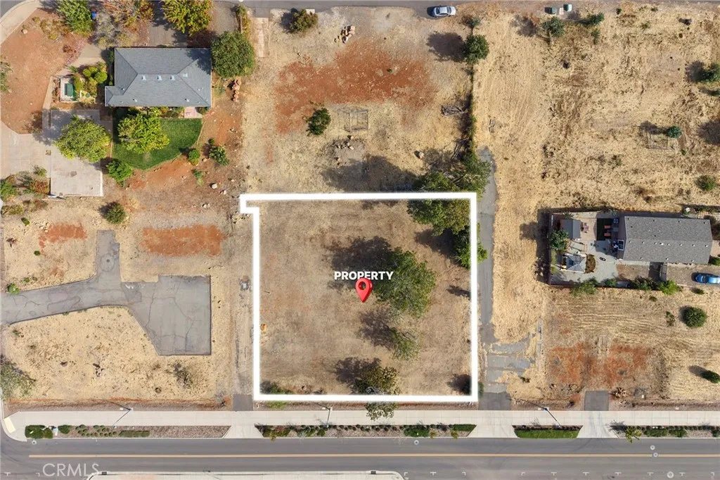 main property photo 12