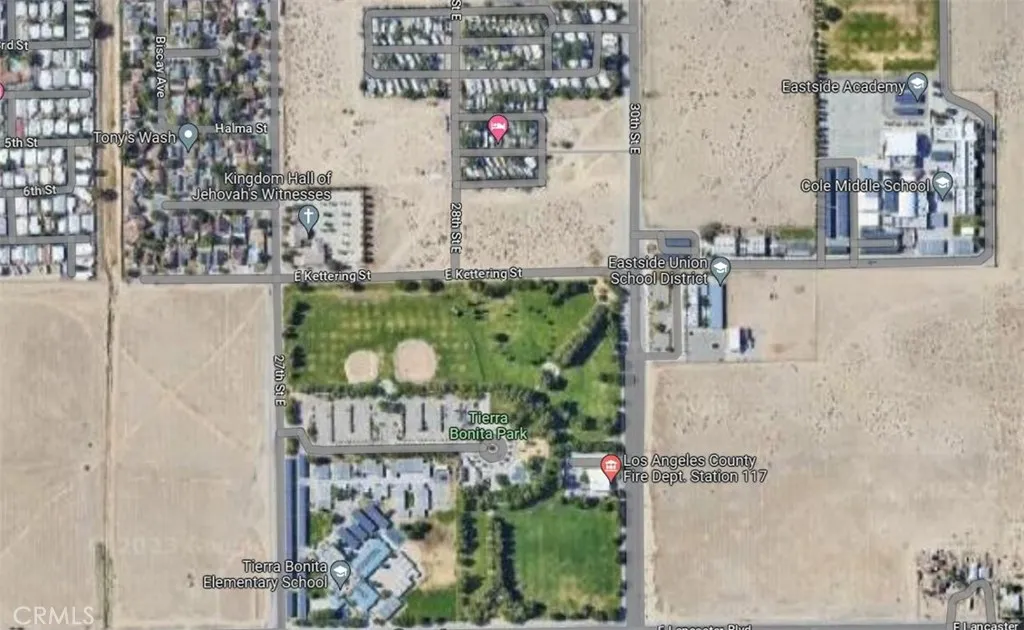 main property photo 3